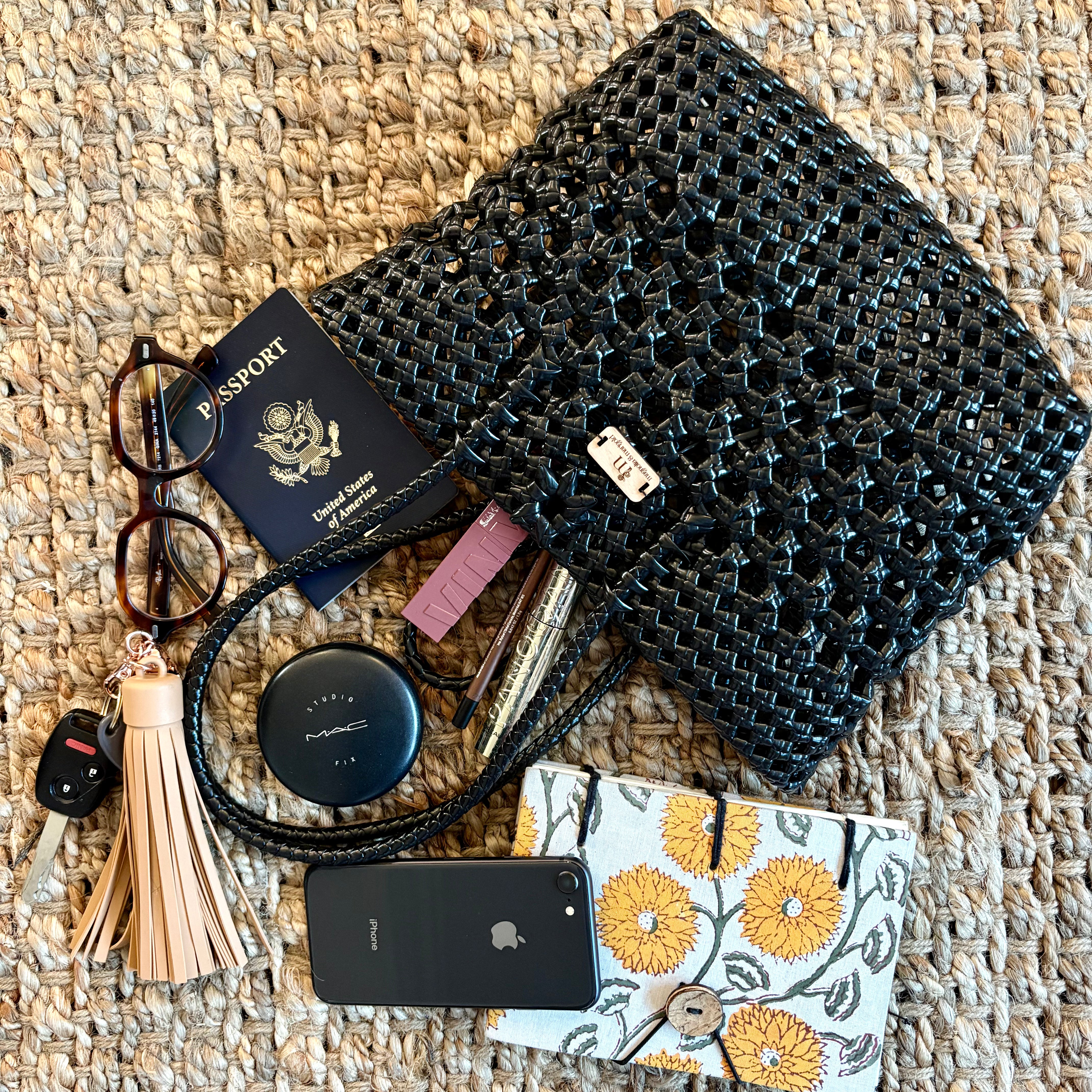 ◆極美品/近年モデル/3way◆Tod's ミキーバッグ アクセサリーポーチ Koodag Mini Handbag – Magnolia and Marigold