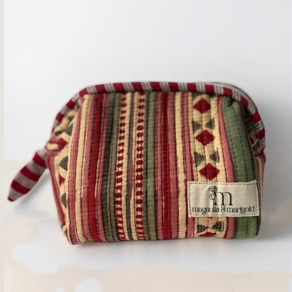 Desi Noel Pouch